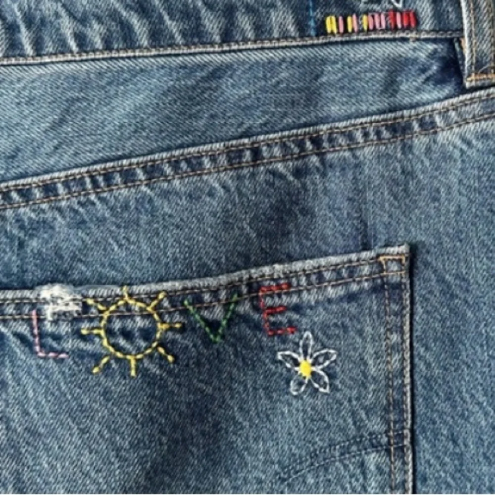 American Eagle Outfitters gay pride